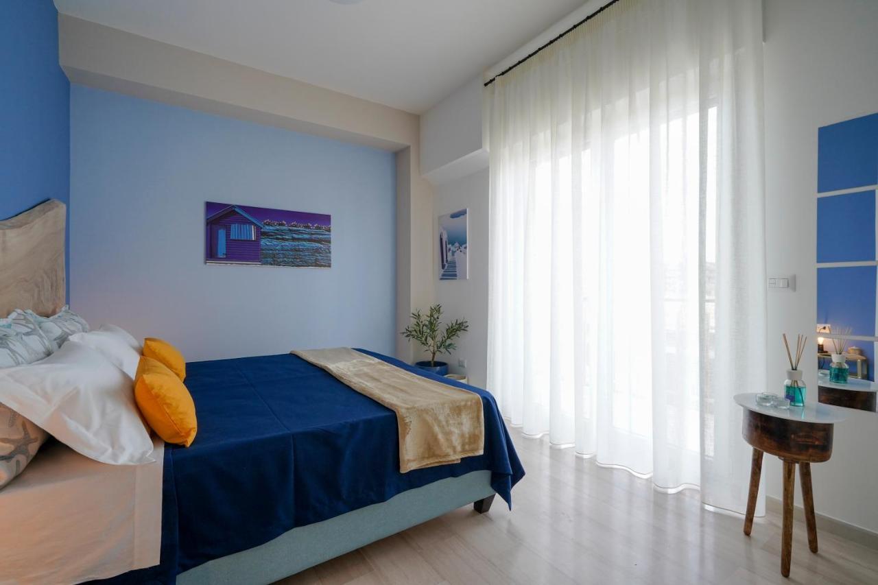 Mediterranea Apartment- Central Station - Free Wifi&Netflix Bari Exterior photo